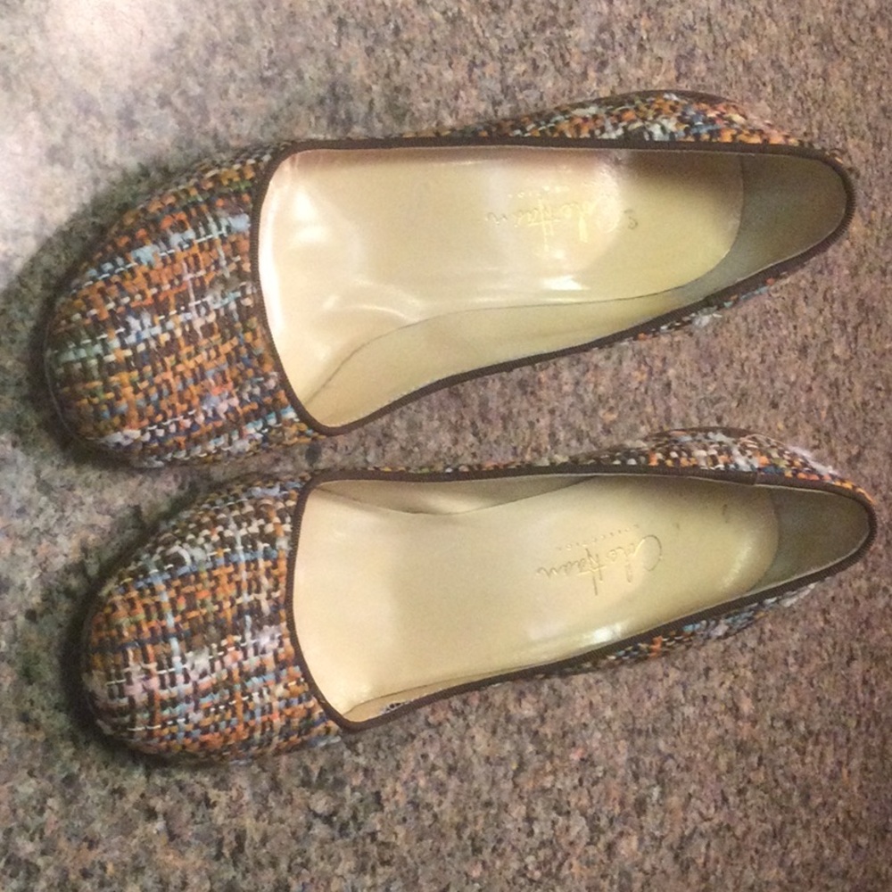 Heels - Picture 2 of 4